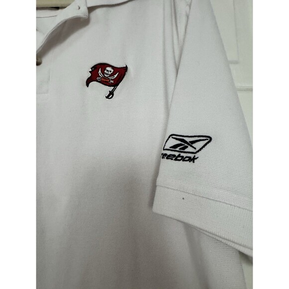 NFL Tampa Bay Buccaneers Reebok Polo Shirt Size M Men's - Picture 5 of 5